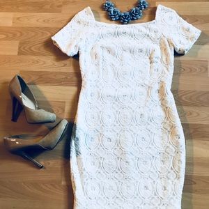 Jones New York White Lace dress